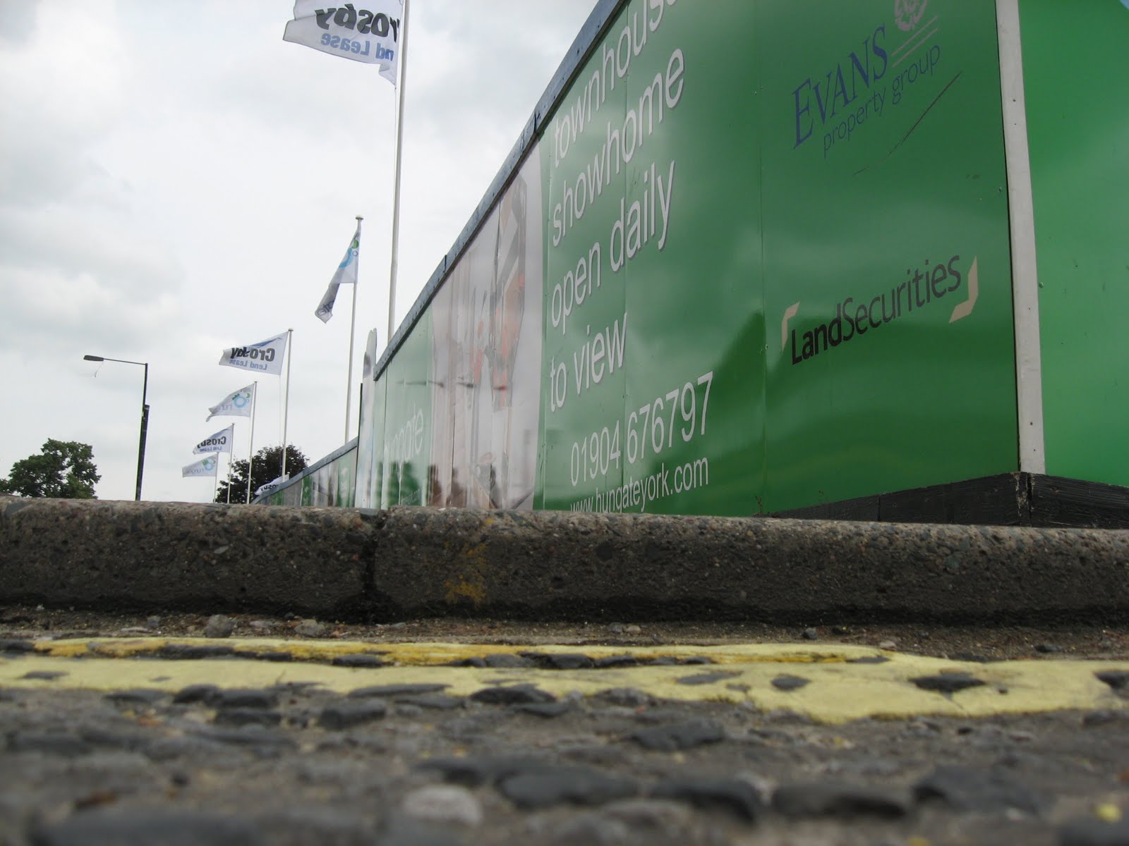 Crap Cycling & Walking in Waltham Forest York hostile to wheelchair users