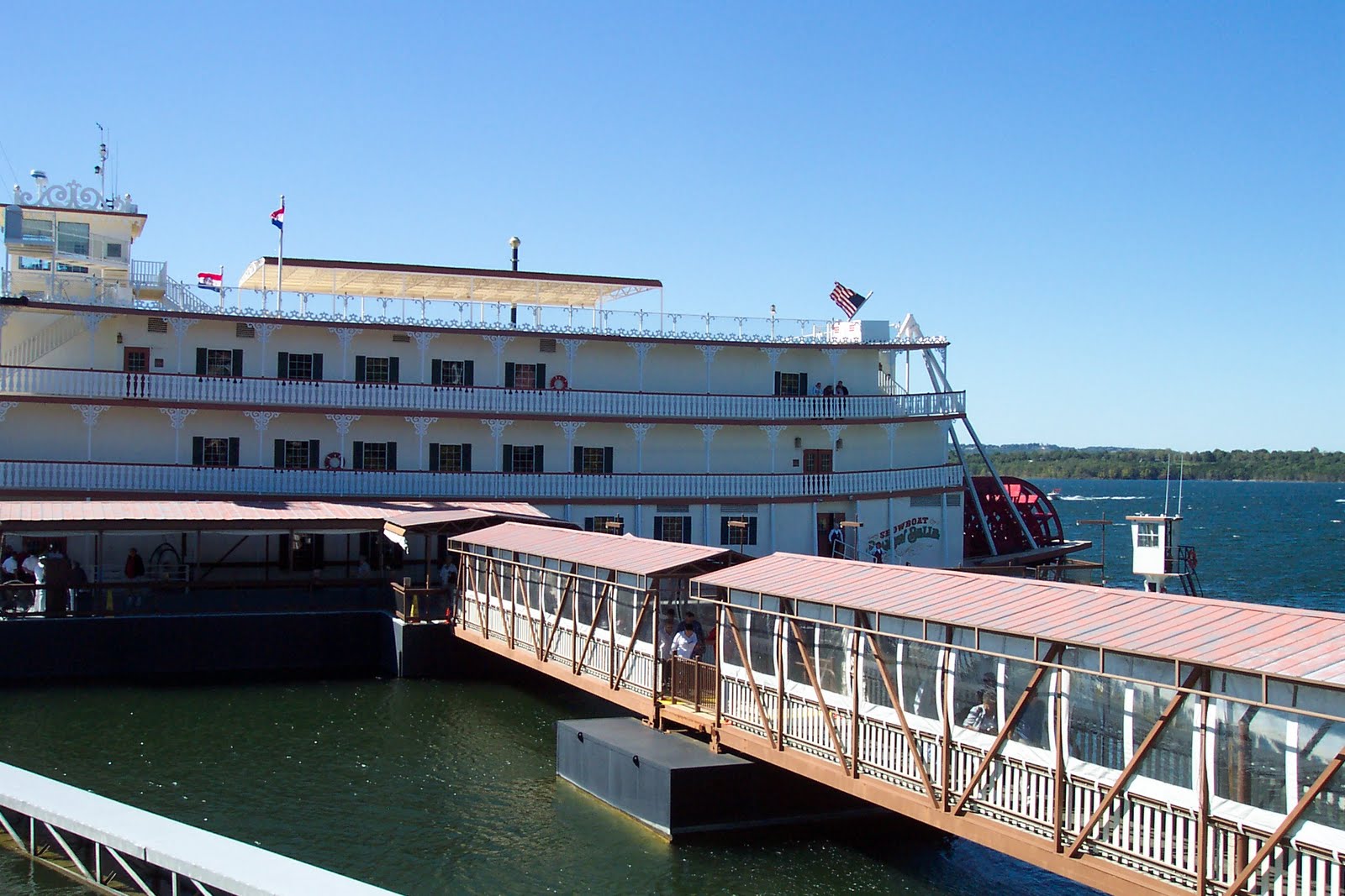 Happy Trails Branson Belle Showboat
