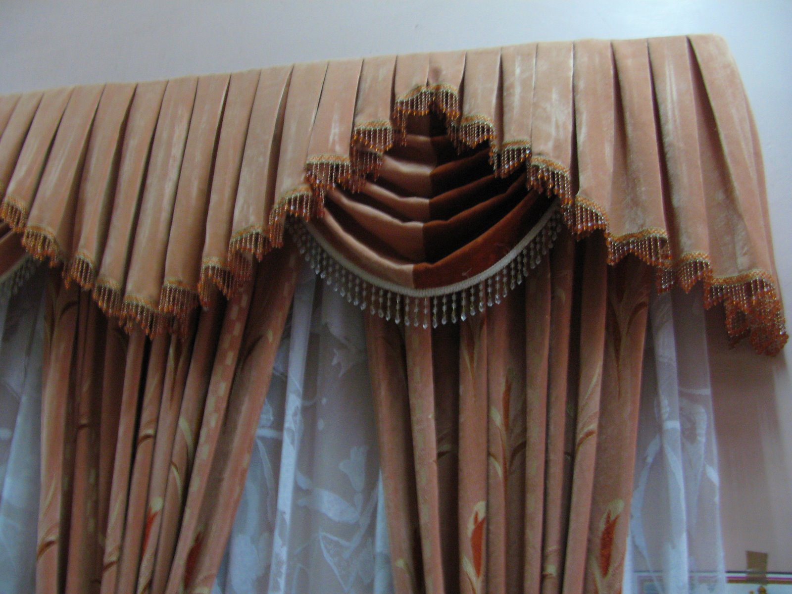 Latest Curtain Designs for Drawing Room