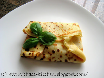 Gallerphot: eierkuchen herzhaft gefüllt