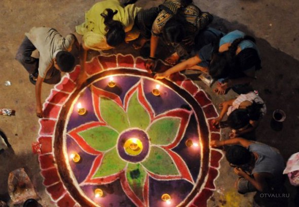 Diwali - ινδική Γιορτή των Φώτων