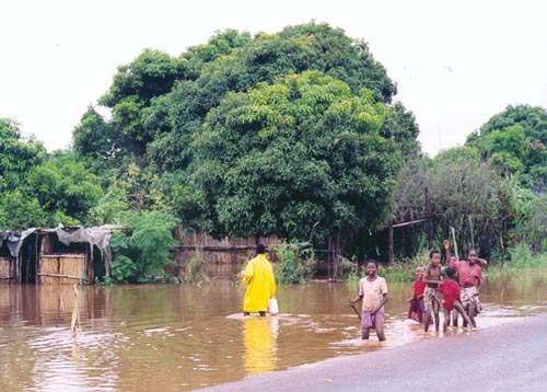 [chuvas-mocambique.jpg]