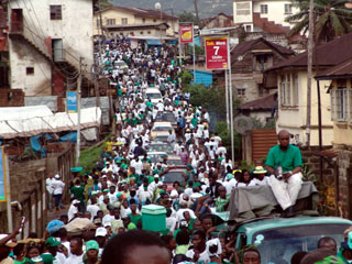 [S-Leoa_comicio-slpp-2007.jpg]