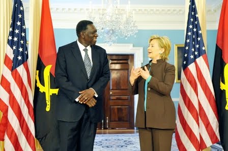 [Ang_HClinton-AAnjos.bmp]