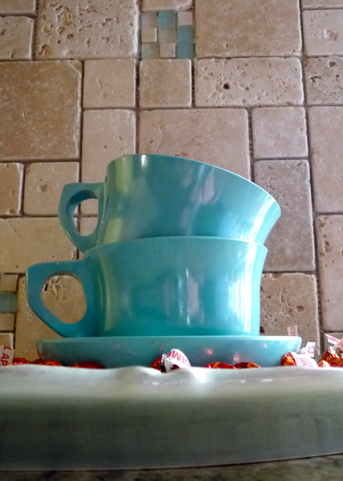 chinamommy Vintage Cups and Saucer, and things I gotta DO!!!