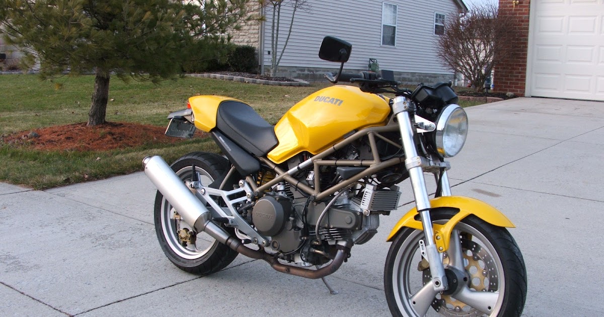 ducati 750 monster 2001
