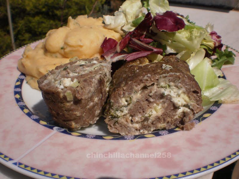 Griechische Burger Mit Feta Bifteki — Rezepte Suchen
