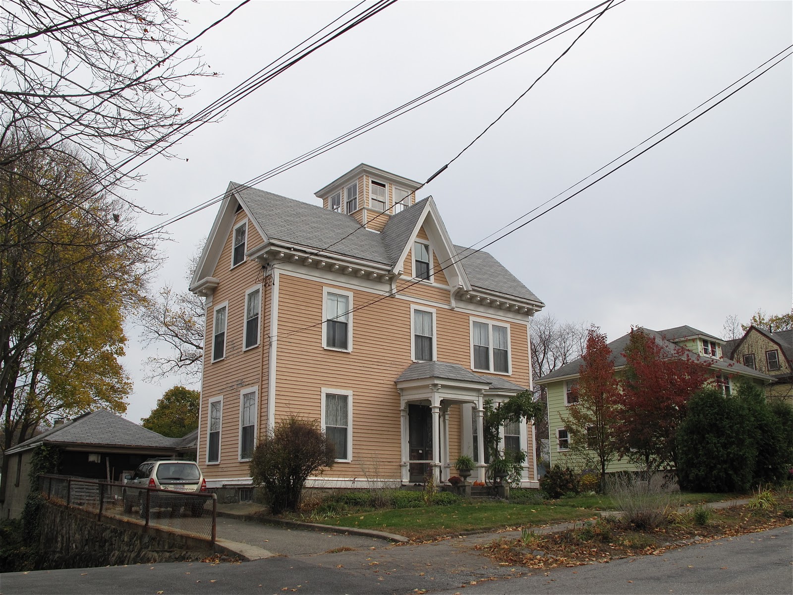 A Green Old House A Walk in Arlington HeightsArchitecture Tour