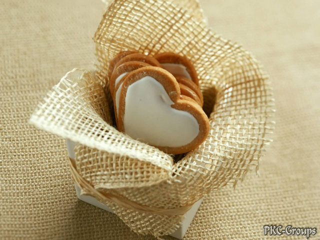 http://3.bp.blogspot.com/_HEjoNp_qRz8/TSrwrcJ4_RI/AAAAAAAAJYg/JGIaBq_fONs/s1600/Fresh+New+Ever+Best+Love+Wallpapers+%25283%2529.jpg