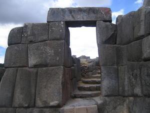 [Sacsahuaman+gate.jpg]