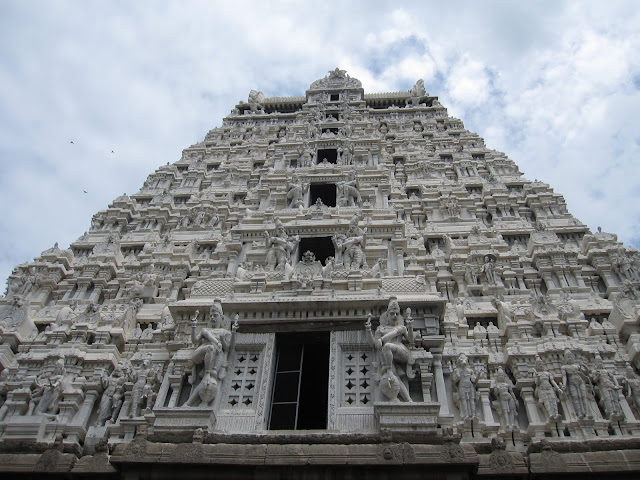 Arunachaleswarar temple in Tiruvanamalai