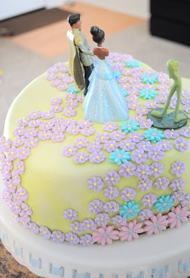 Kara s Party Ideas Princess and the Frog cake recipe idea  - 71