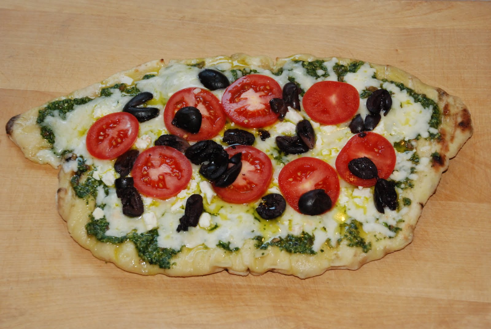 Culinary Encounters: Grilled Mediterranean Pizza