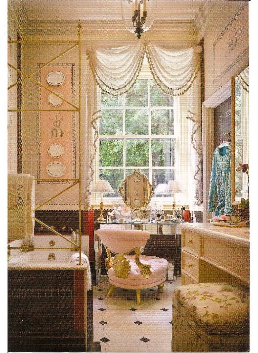 [Mastervanity+window.jpeg]