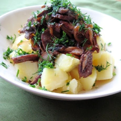 potatoes, mushrooms, onion, russian, garlic