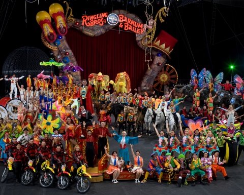 [circus_bigshow_6.jpg]