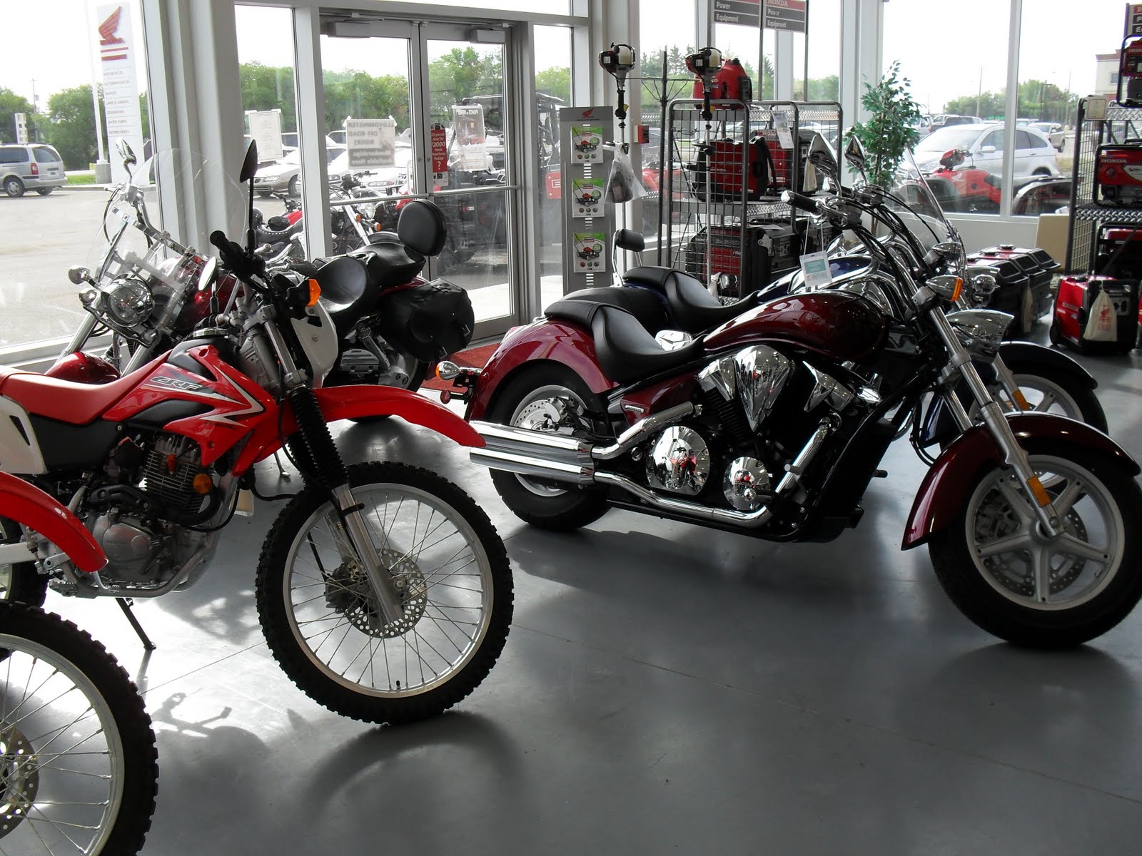 Travel Saskatchewan by Motorcycle Lloydminster Saskatoon & Yorkton!