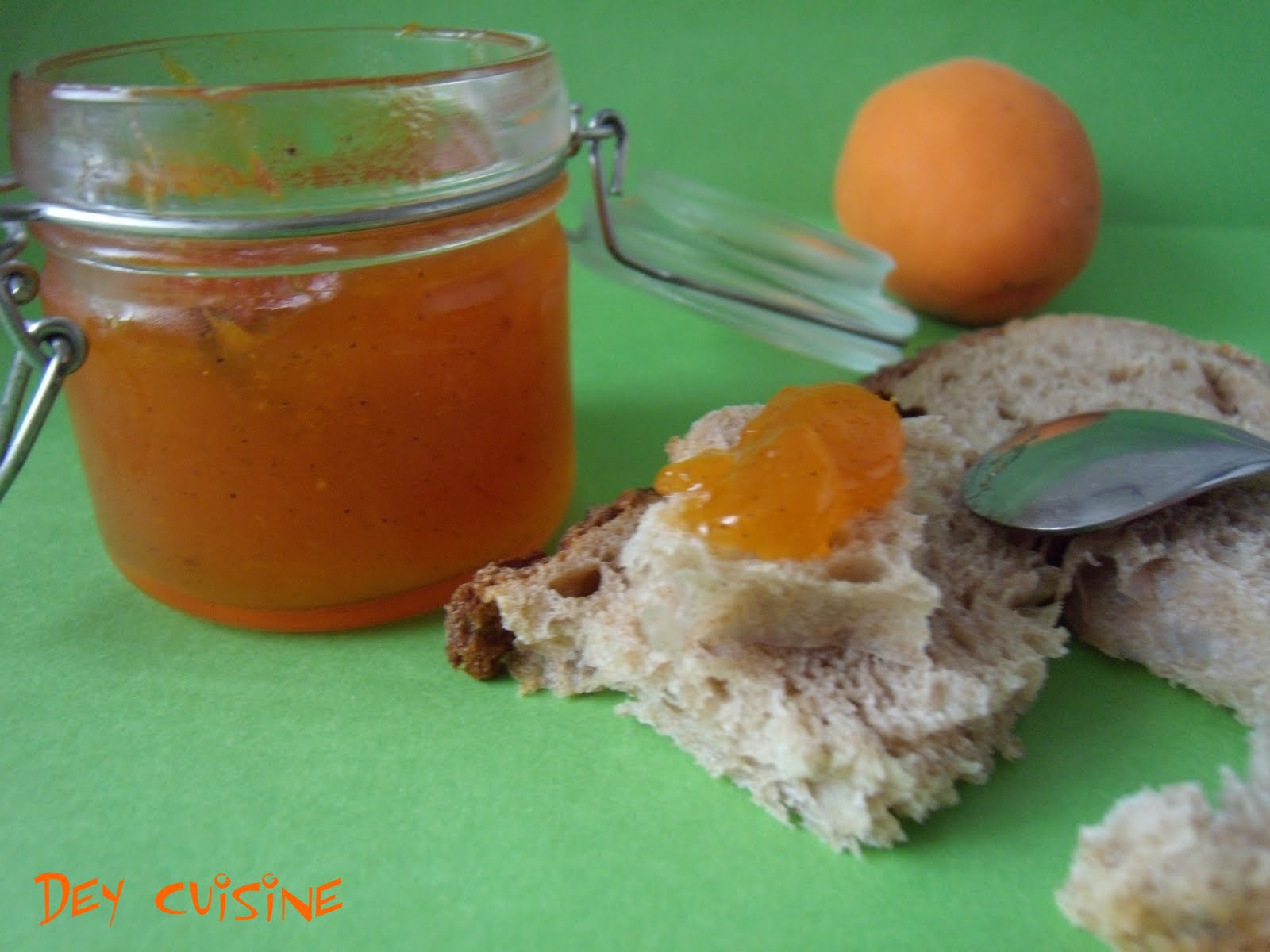 Dey cuisine Confiture d'abricots à la vanille