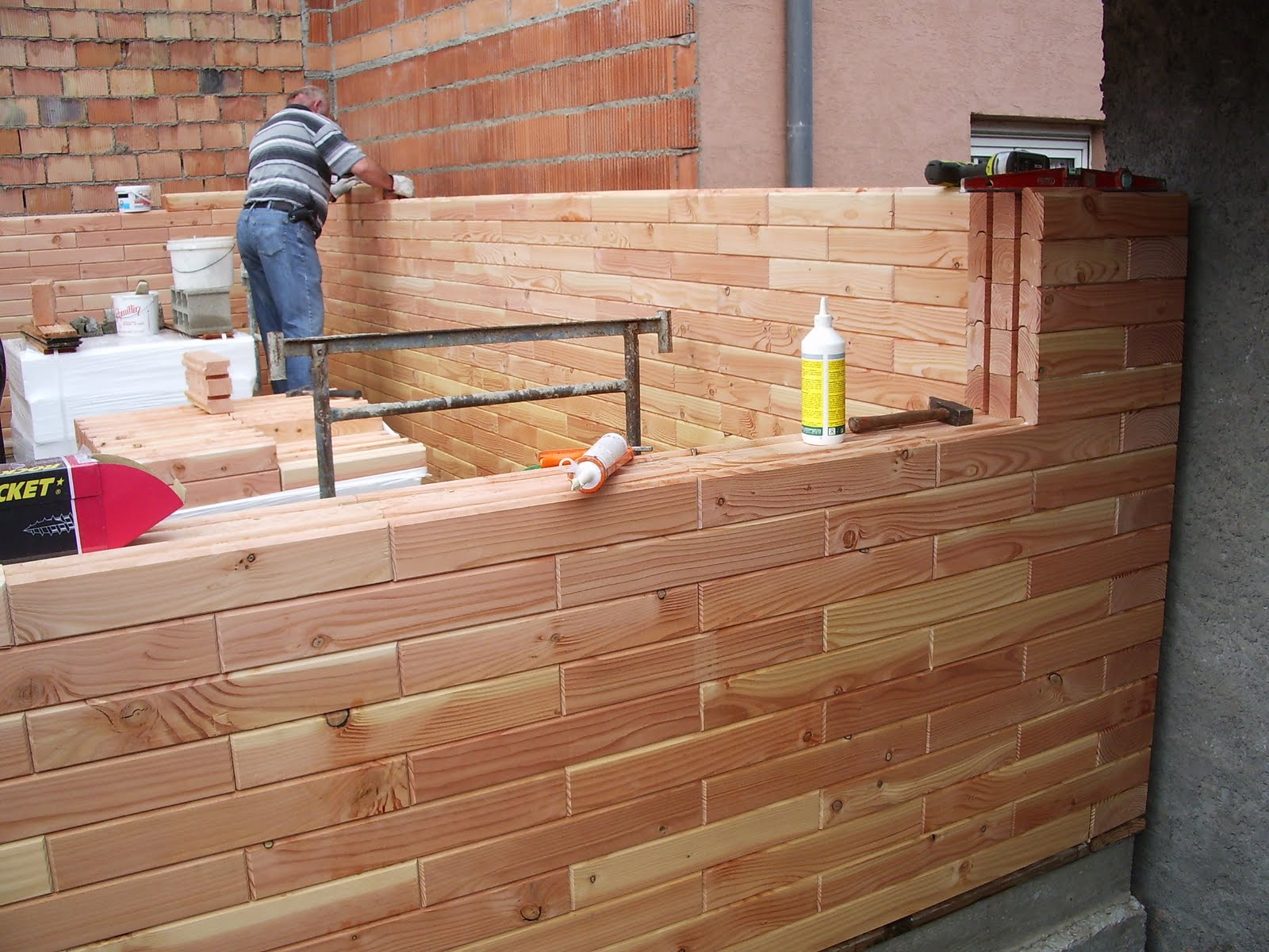 ma maison en parpaings de bois BVB mai 2010