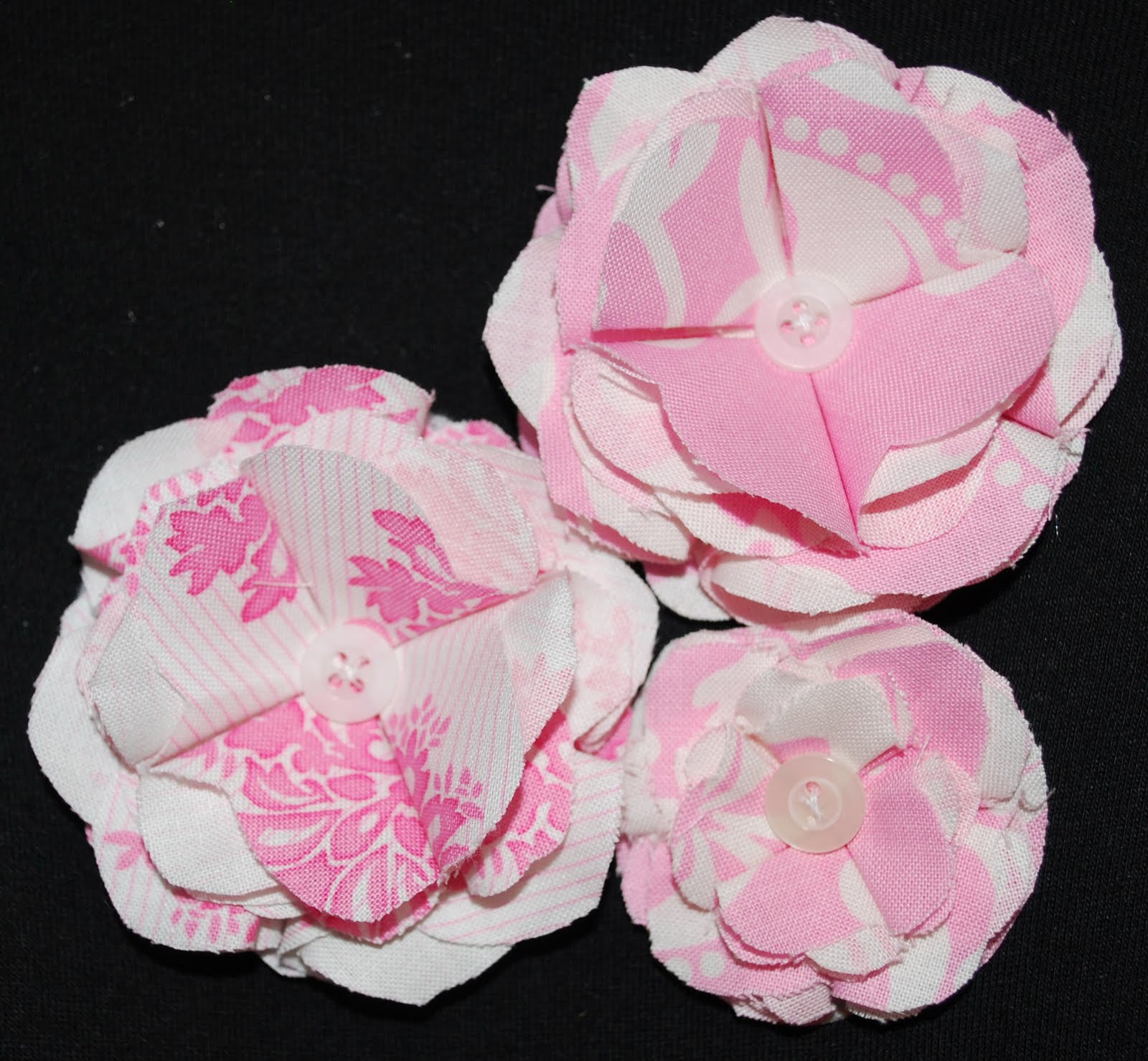 It's Mom's Fault! DIY Fabric Flowers