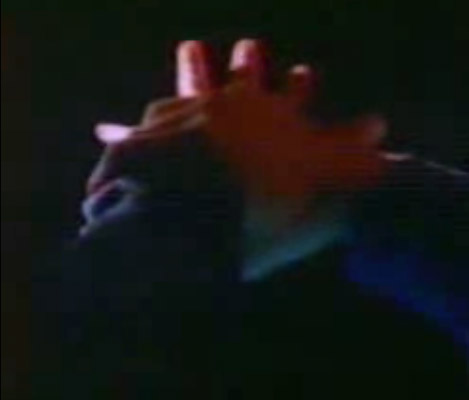 [alien+hand+reenactment.jpg]