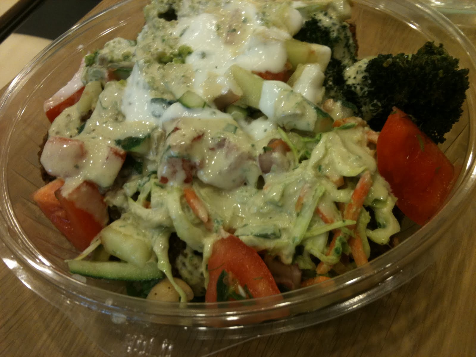 Steve Eats NYC MAOZ Vegetarian Makes Me Gassy...But It Tastes So Good!