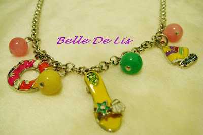 Belle-De-Lis: More Anna Sui accessories!