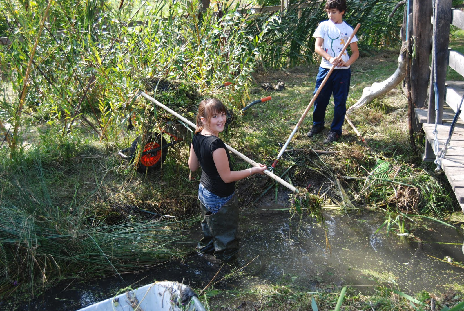 [2009+09+12+029.jpg]