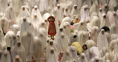 Women Praying in Ramadan