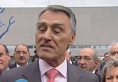 [Cavaco_olhos_fechados_zorate.jpg]
