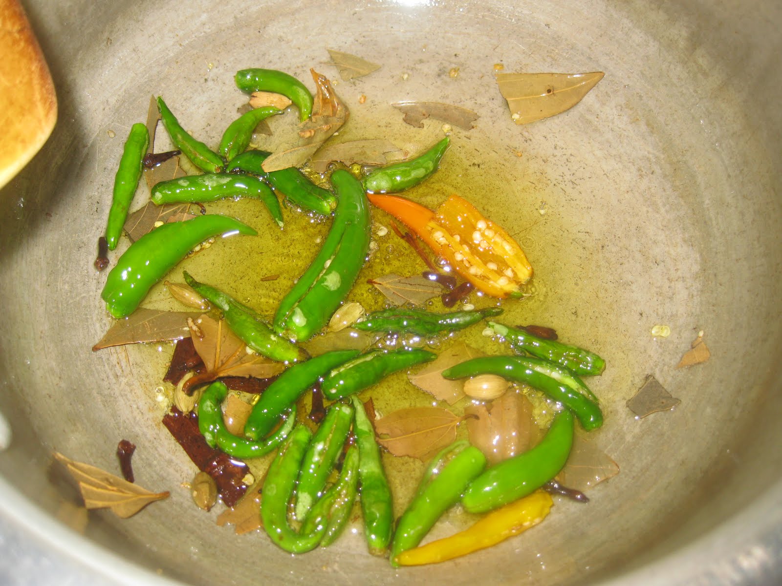 Divya's Recipes: Egg Rice