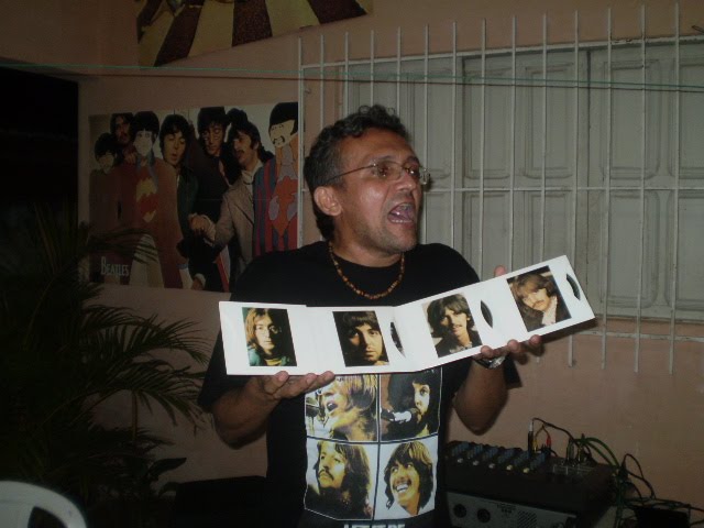 [Foto+4+-+Explica+º+Áes+a+cada+disco.JPG]