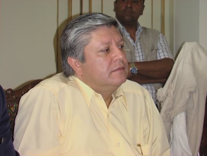 [IMGA0735web.jpg]