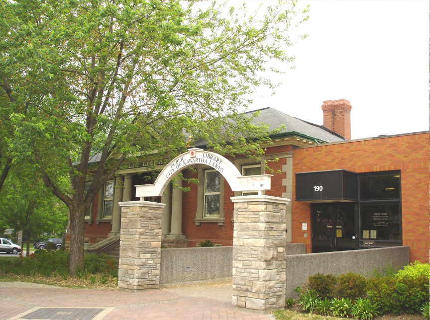 Bookworm's shelf Lindsay Public Library