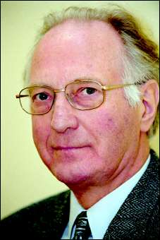 [Erlendur+Haraldsson.jpg]