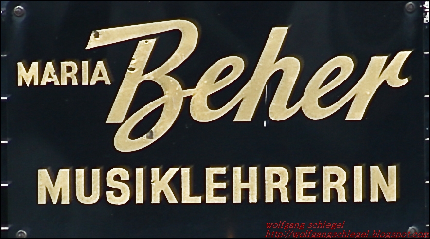 Essen-Katernberg: alte werbung an gebäuden in essen-katernberg