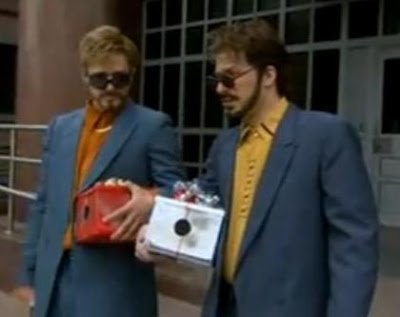 Georgine recommend Under floor upskirt pantyhose pics