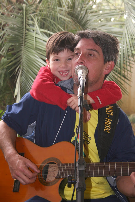 Samuel Rangel: E A PRIMEIRA MOTO? NÃO CONTEI? (Samuel Rangel)