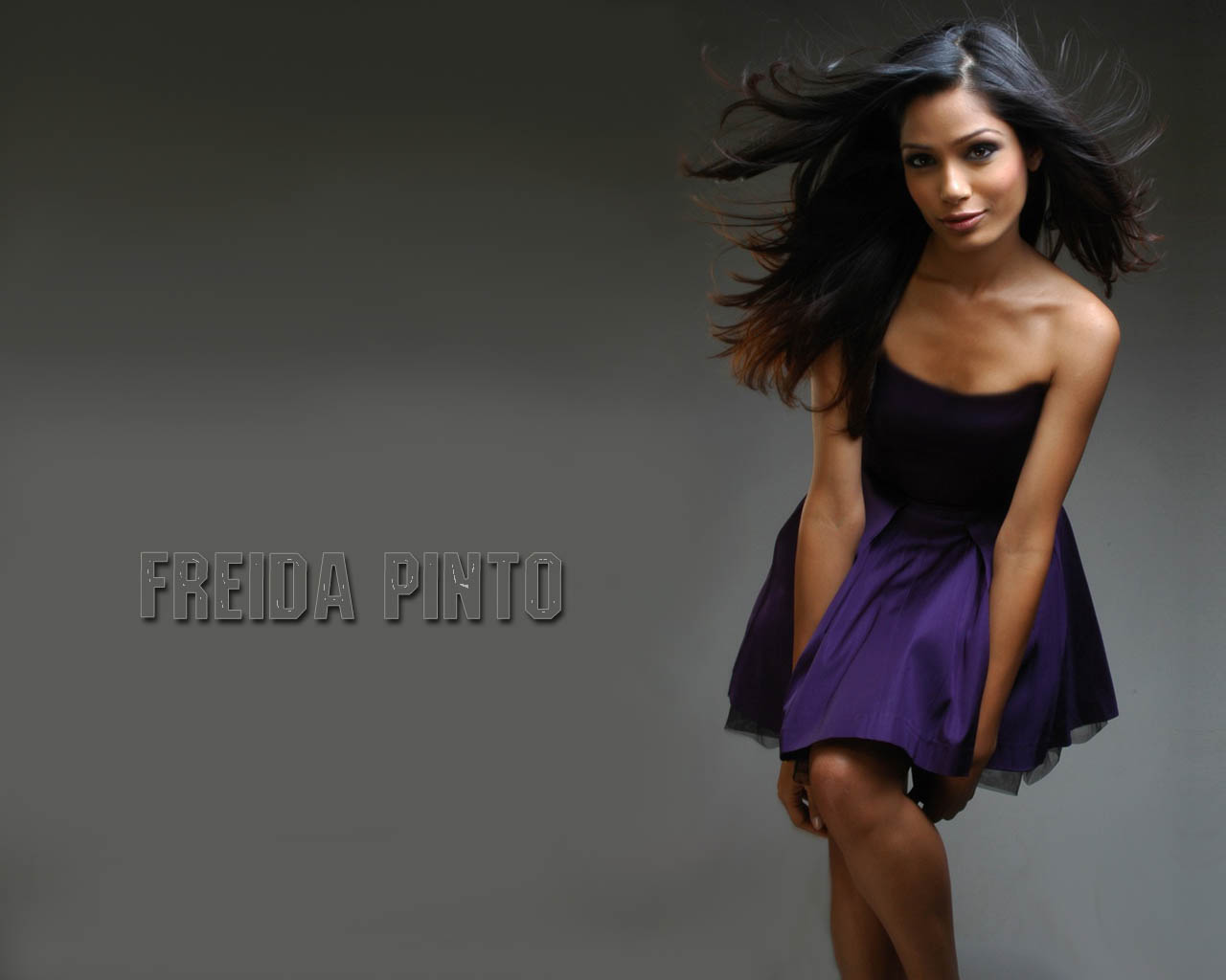 http://3.bp.blogspot.com/_IT5iqKJc-og/THu8Y1ly-7I/AAAAAAAABuk/0okqay_29Js/s1600/Freida_Pinto4.jpg