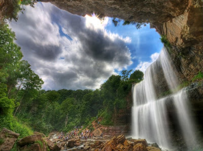beautiful waterfall pictures