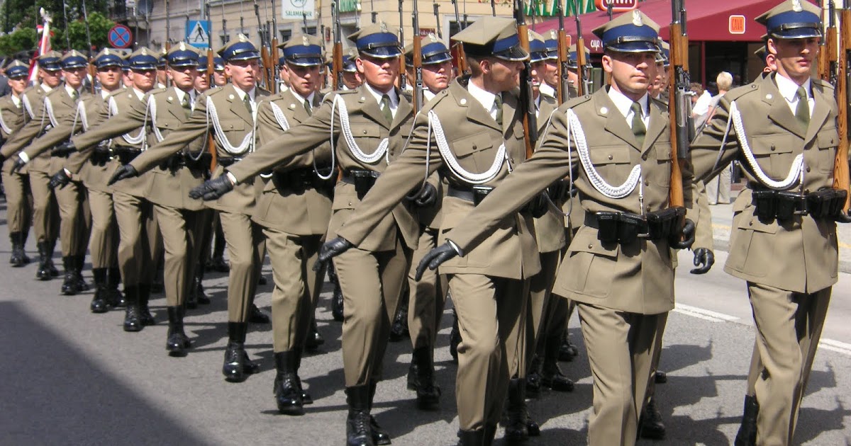 Wyjaśnij W Rocznicę Jakiego Wydarzenia Obchodzimy święto Wojska Polskiego Moja Polska...: Święto Wojska Polskiego = Празник на Полската Војска