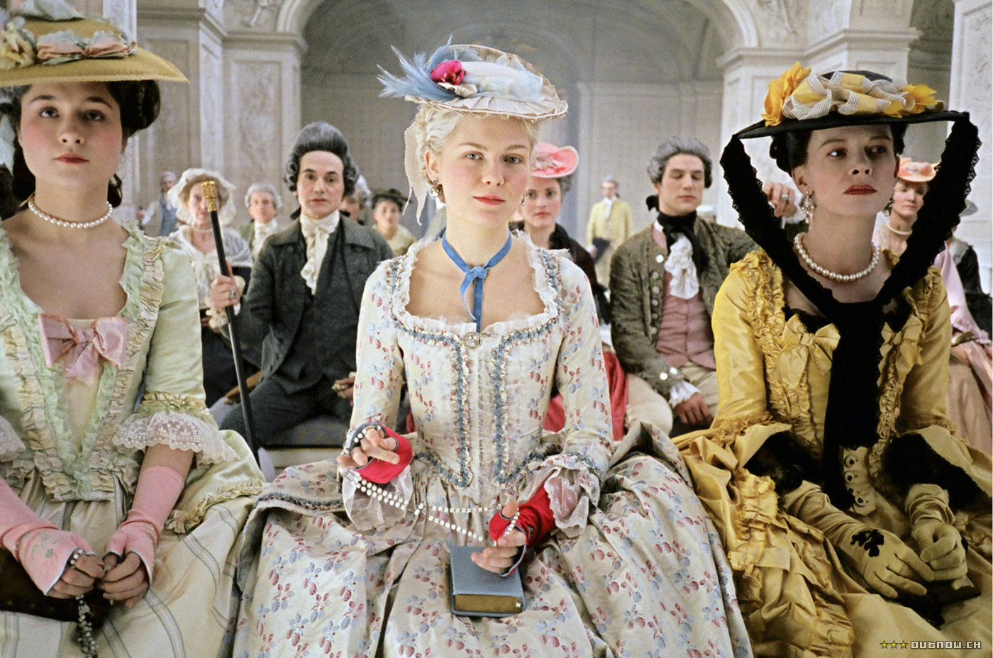 kirsten dunst marie antoinette dresses