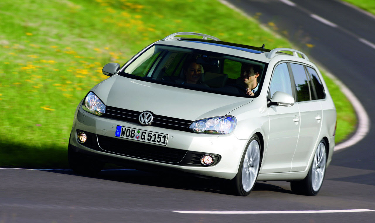 [2010_Volkswagen-Golf-Variant_01.jpg]