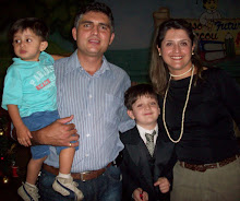 Pr. Fabrício e sua família.