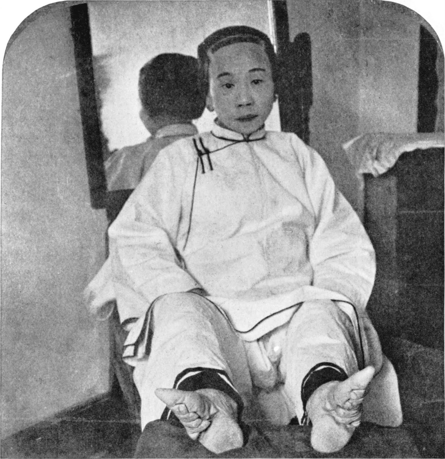 In Search of the Finer Things On Chinese Foot Binding and America In Search of the Finer Things On Chinese Foot Binding and America