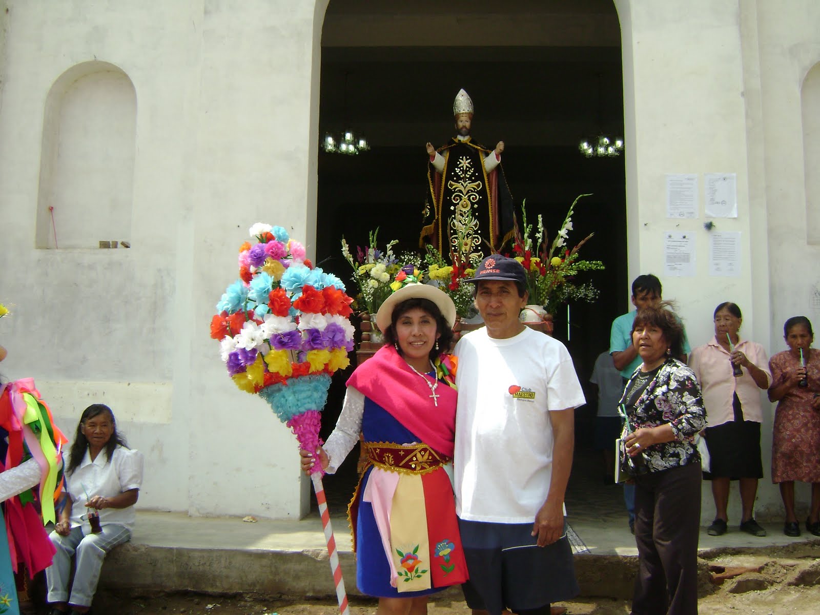 UQUIRA TIERRA DE NÍSPEROS LOS HERMANOS QUIROZ EN UQUIRA.