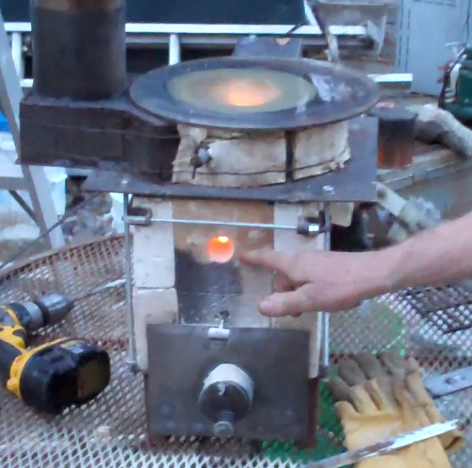 THE SPIRAL STOVE About the Stove