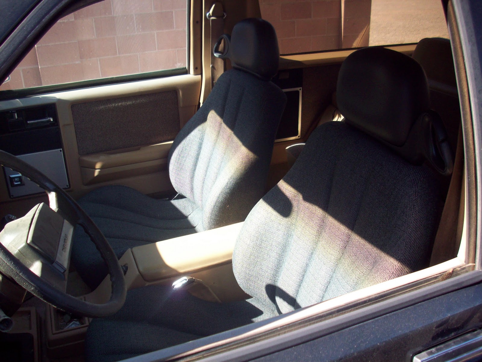 Do It Yourself Repairs for Home, Car, Truck, Computer.: S10 Blazer Seat