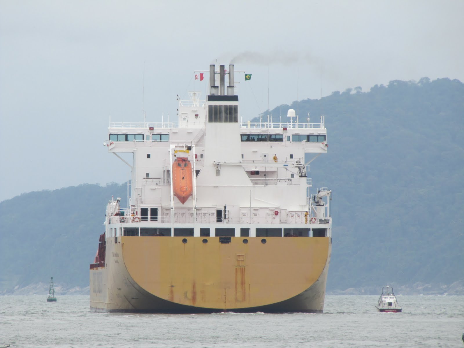 Navios em Santos: 12/15/10