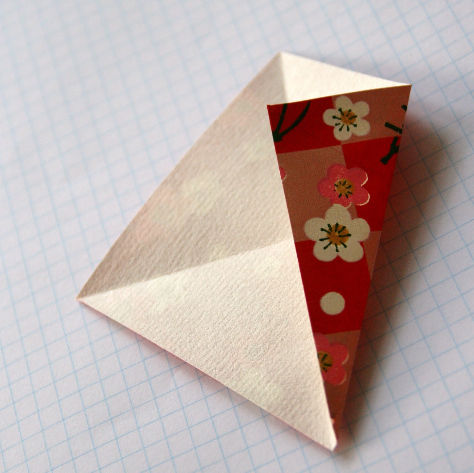 vervlogendagentutorials: Origami Valentine Garland Tutorial